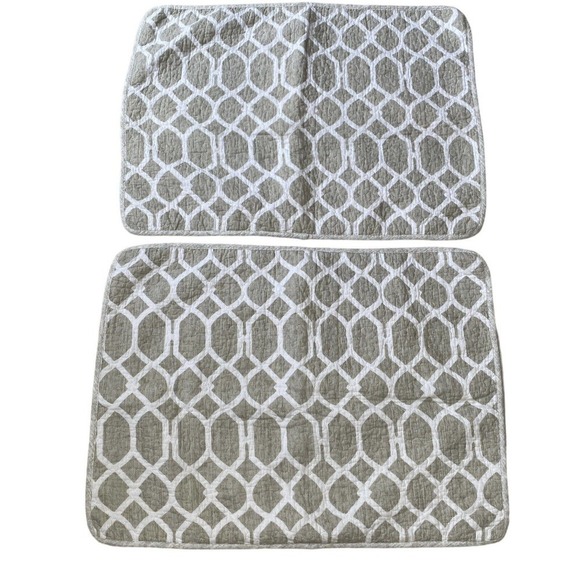 Tommy Bahama Quilted Pillow Shams Standard Size Khaki Olive/White Geometric - Picture 1 of 8